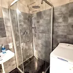 Brivibas Center ريغا