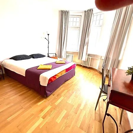 Brivibas Center Dzīvoklis