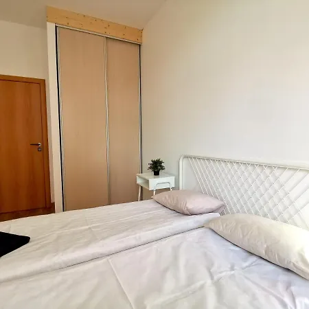 Brivibas Center Apartamento *