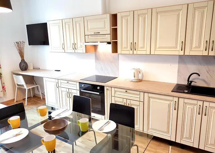 Brivibas Center Dzīvoklis